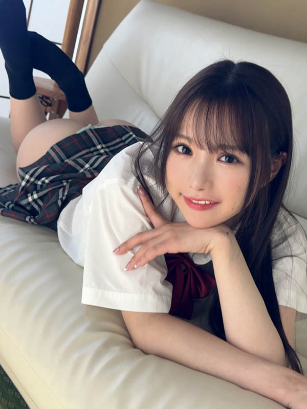 集可愛與性感於一身！ IP社新世代偶像美少女讓人秒愛「上」她…