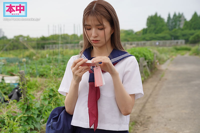 呆萌女高中生「倉本すみれ」來到資優生家裡補習卻慘遭下藥中出調教成專屬玩偶