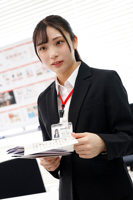 入坑啦! 「SOD媒體部女子社員」下海集外型與實力的AV女優完成體