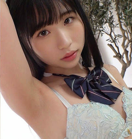 「天然小只馬美少女」出道，馬上解鎖中出和多P性愛！