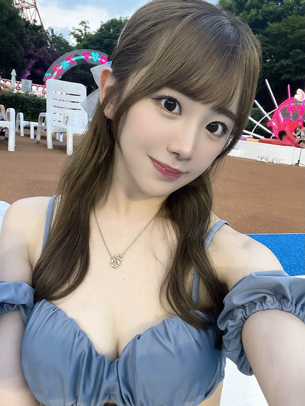 17位A++等級的「超優質美乳學生妹」，巨乳解放的超誘惑7小時！