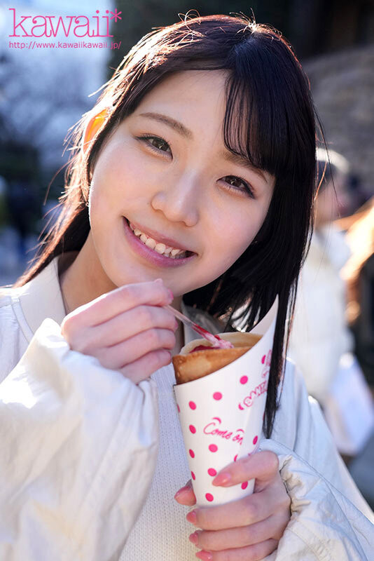 20歲透明美肌妹「秋山桃花」出道，SEX時白皙嫩肌超潮紅！