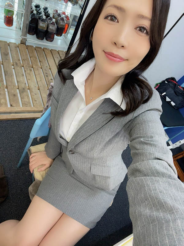 百年奇才！前百貨櫃姐集美貌與戰力於一體… 強勢打亂AV界美熟女排名