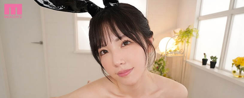 腰細奶大的G奶「美巨乳OL」,被親吻後「粉嫩乳頭就會變堅挺」!