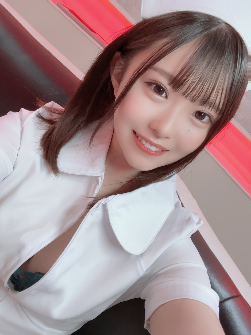 與肉感美少女「月本海咲」在線下聚會打炮，鬼之抽插的絕頂SEX！