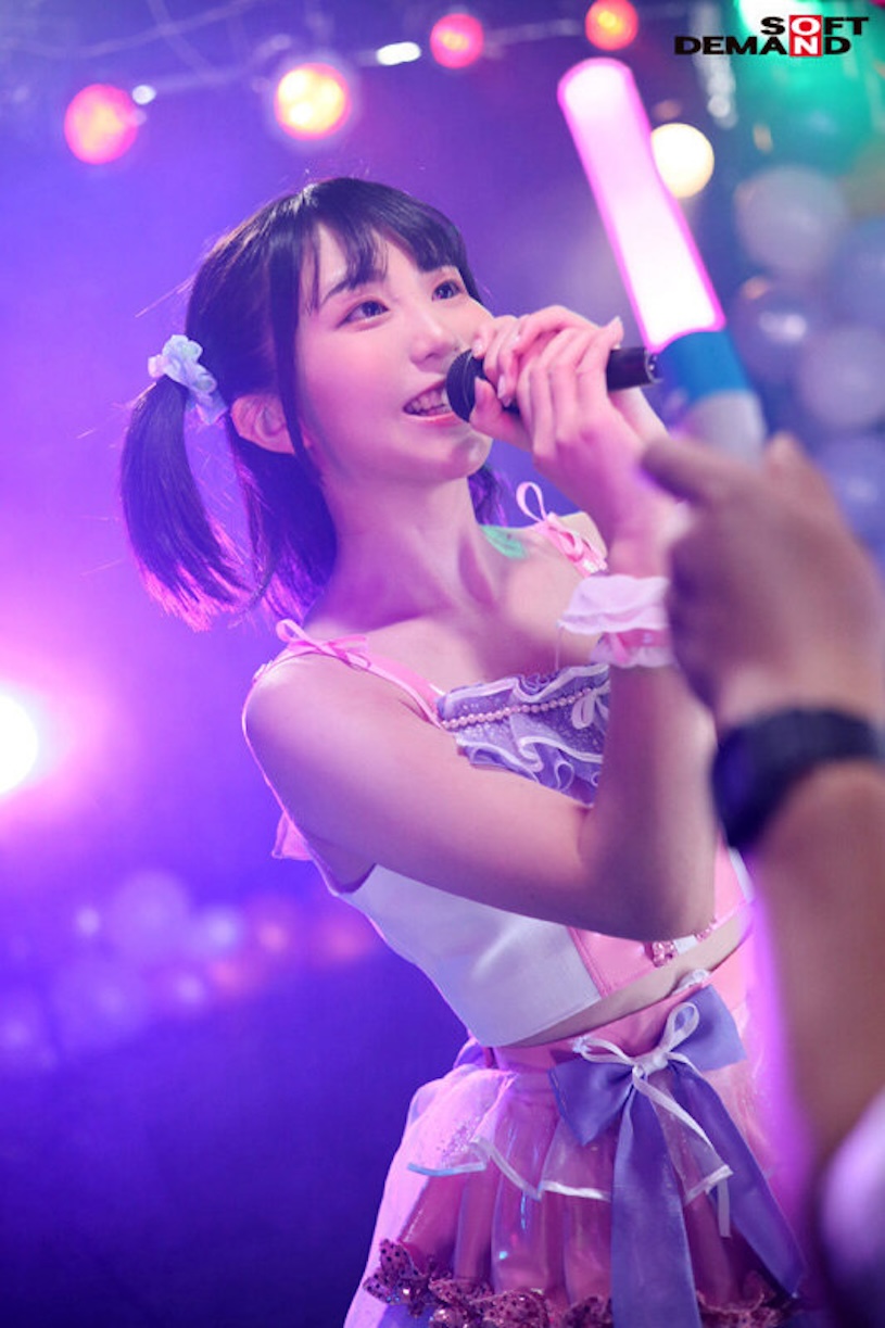 放學後的C奶偶像！穿制服做愛的「可愛美少女」出道！