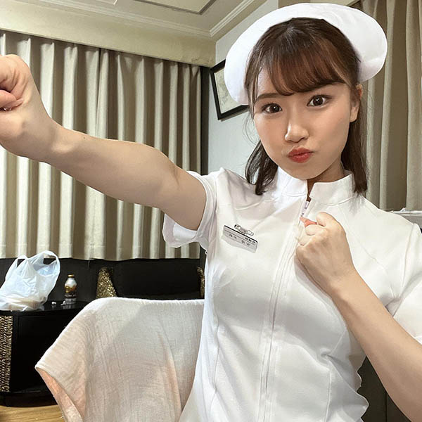 交往經驗0的超巨乳護士「安達夕莉」，「把患者擺第一」要怎樣服務都可以！