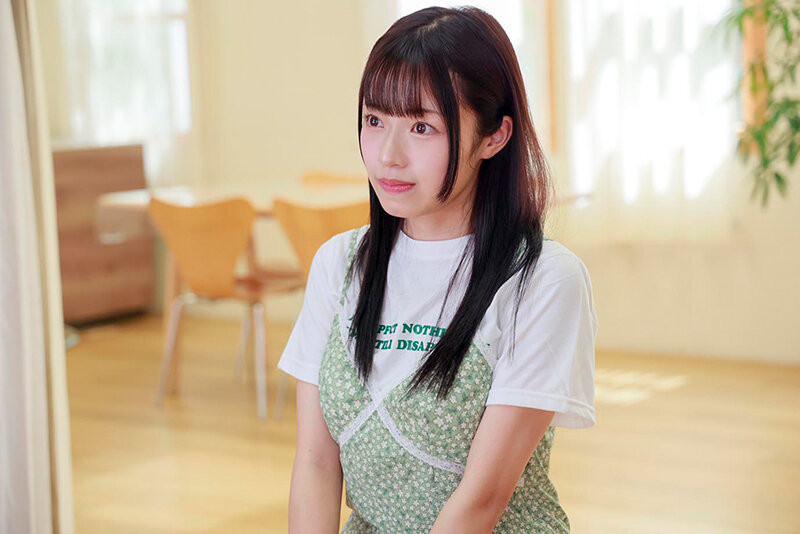 SOD「超兇童顏巨乳18歲」出道，「天然G奶美胸」弧度超讓人驚艷！