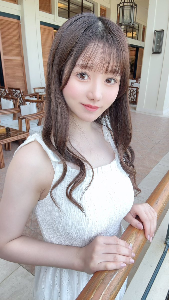 老司機列「2023年最強新人」引熱議，巨乳女大生、H奶奇蹟胴體妹都上榜！