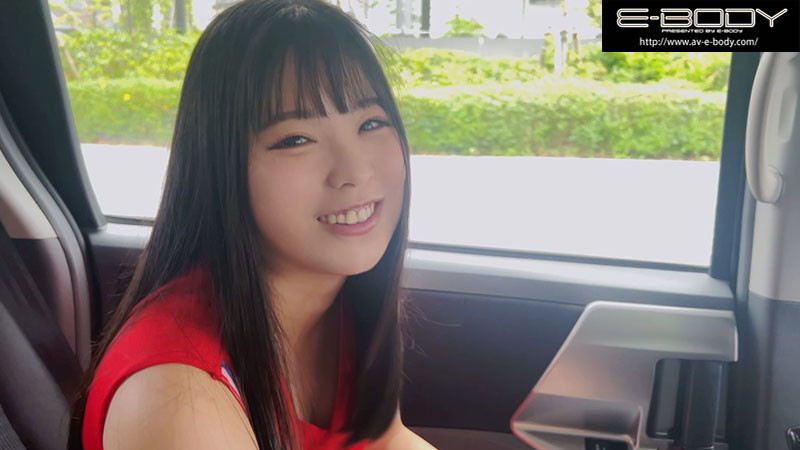 想重返榮耀的寫真偶像「真波靜奈」出道，小只馬巨乳曲線超誘惑！