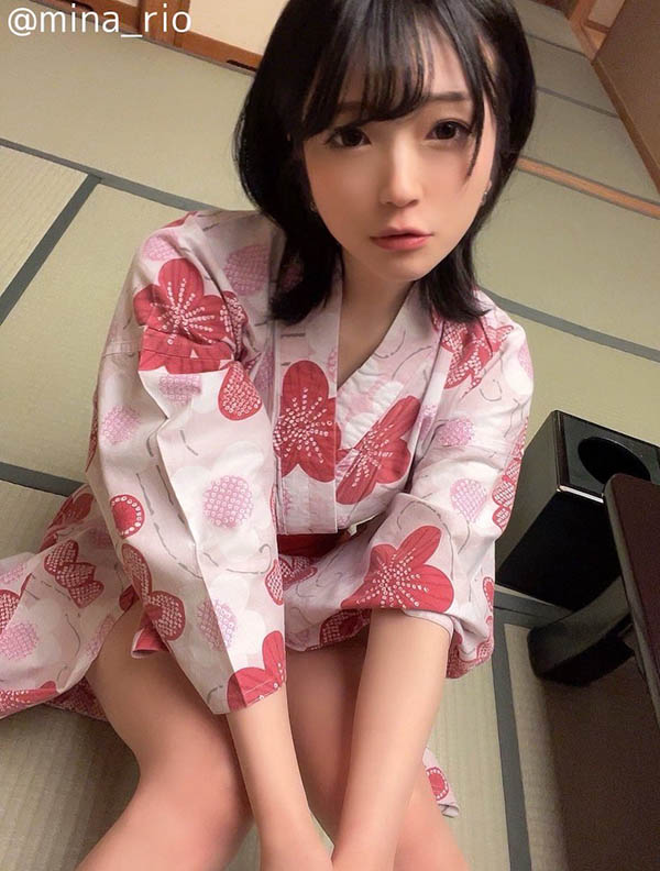 升天17次！妹系女優長大後變超重口味，用「黑髮18歲造型」挑戰大尺玩法！