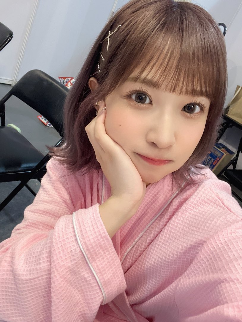 可愛小只馬18歲正妹「榮川乃亞」，耳朵是敏感帶「翹臀彈力驚人」！