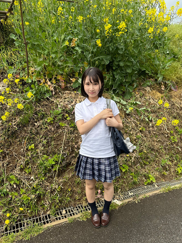小只馬是可以這樣亂玩的嗎？男優使出「火車便當」絕技，帶著由良かな到處揮灑尿液