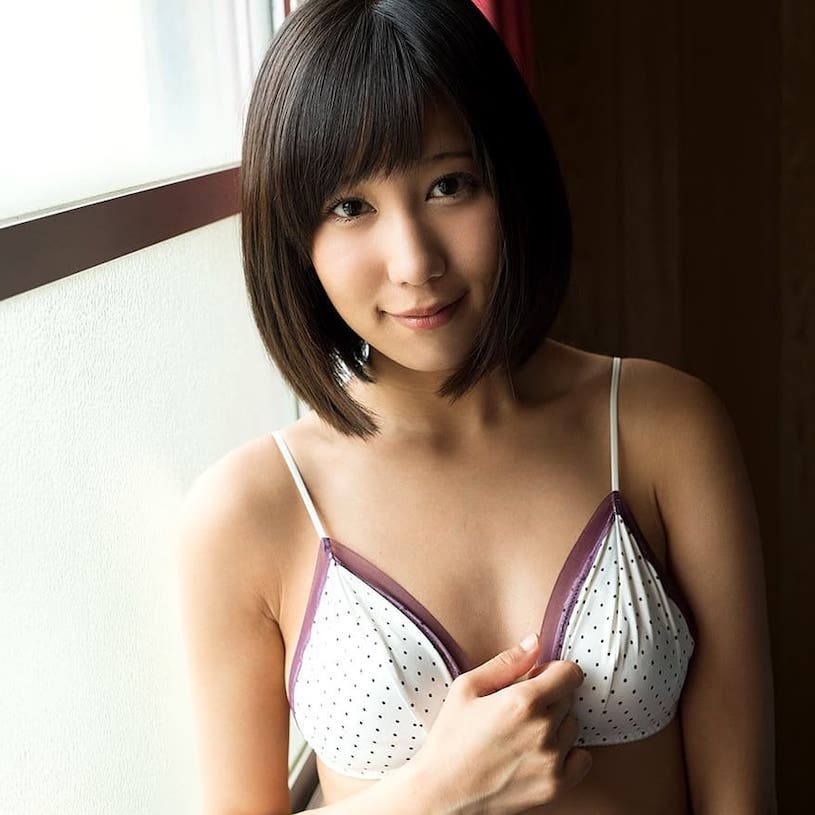 從純情女大生變重口味女神！影后「湊莉久」渾圓美臀受封「人間極品」!