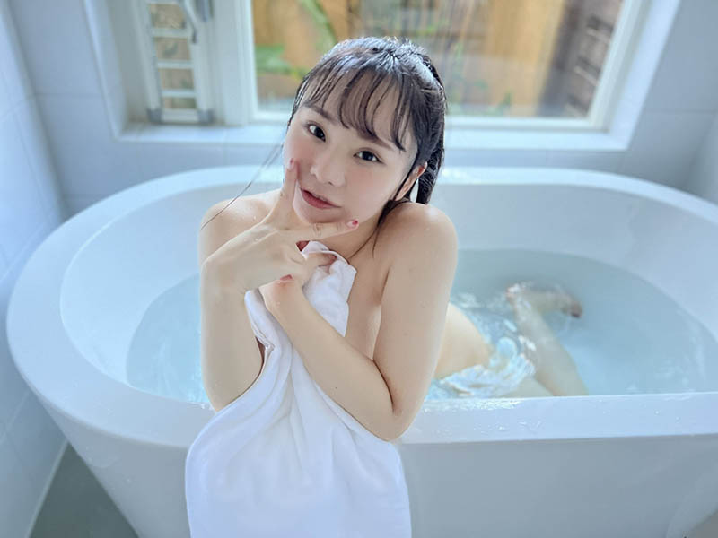 人氣童星發育過激…頂H CUP巨乳下海《中山文香》有容（貌）奶又大！