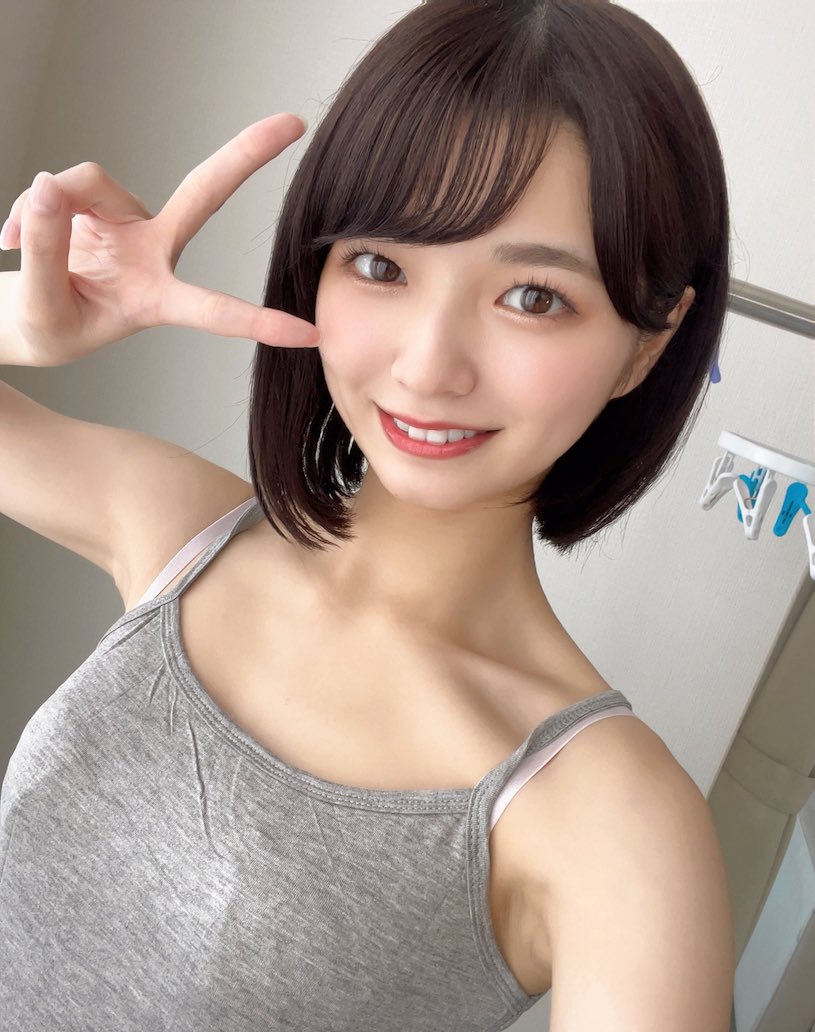 2022年度AV女優第8！滿分出道的誘惑小只馬「倉本蓳」！