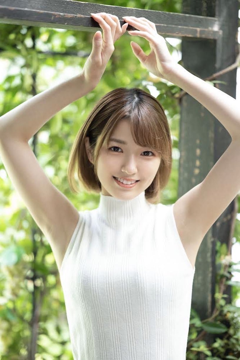 2022年度AV女優第8！滿分出道的誘惑小只馬「倉本蓳」！