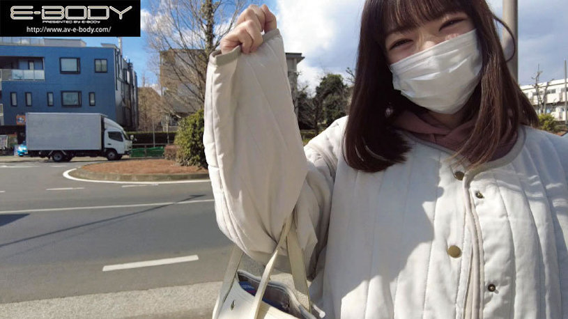 最好的5位巨乳奶妹!第一次交的女友「脫衣後是超誇張細腰巨乳」!