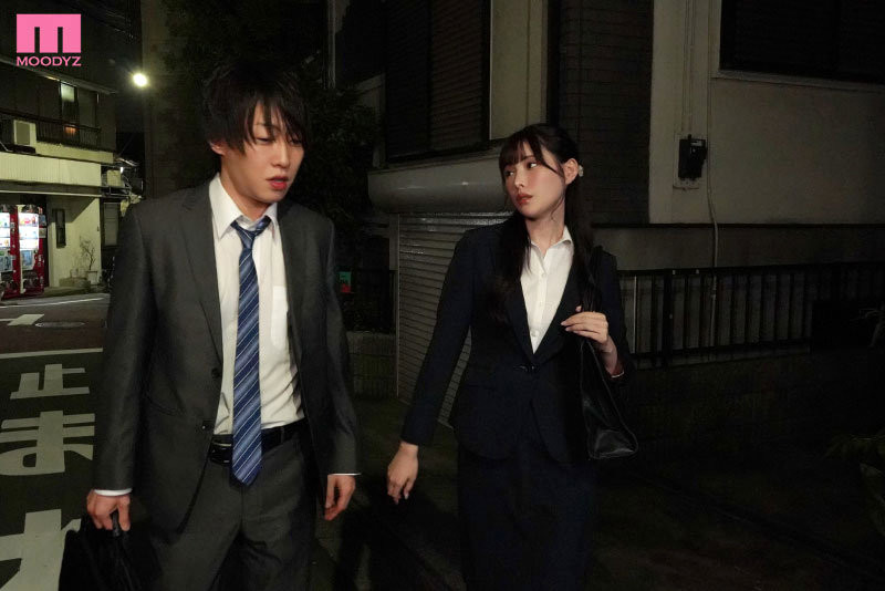 長腿學生妹「新有菜」色誘班導師！瞞著師母帶去開房還激戰好幾回合！