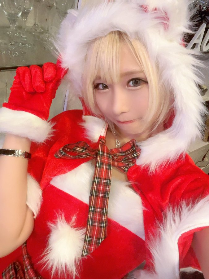 暢銷3萬部! G罩杯金髮巨乳「乙愛麗絲」最新作挑戰人氣A漫改作品!