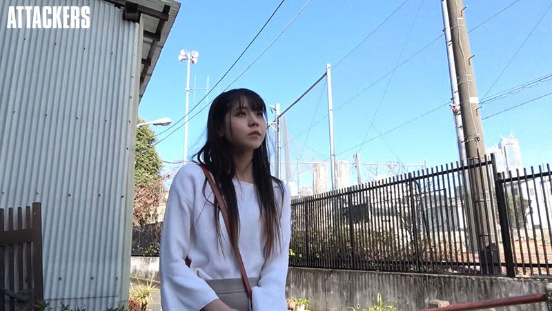 看到棒棒糖就受不了！合法18歲「餓」女魂上身… 搖搖馬模式啟動上位騎