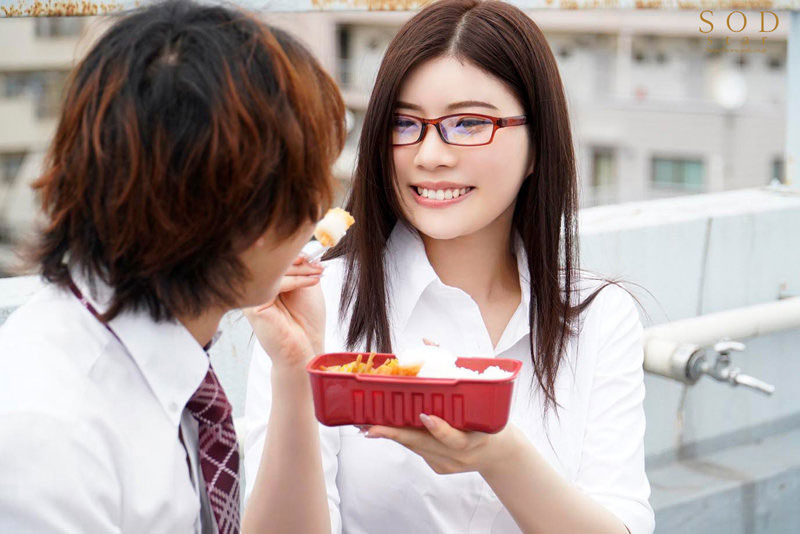 SOD巨乳新星「神木麗」初劇情！與童貞男友濕啪一整夜